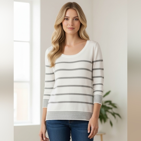 Gap Women's 3/4 Sleeve Striped Sweater Size XS - Picture 1 of 7